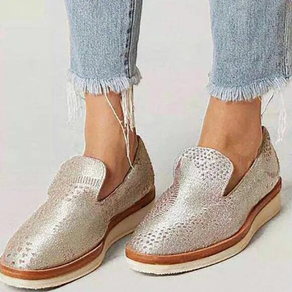 Free People Snake Eyes Metallic Silver Pink Velvet Platform Loafers Sz‎ 38 US 8 - Picture 1 of 12